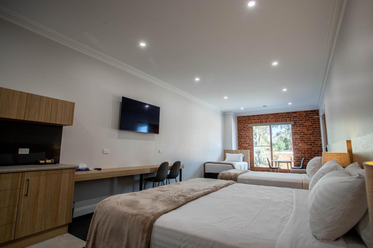 Red Waratah Accommodation Bendigo Esterno foto